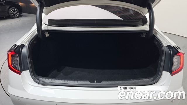 Hyundai Sonata 2022 — photo 20