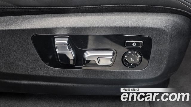 BMW X6 2026 — photo 36
