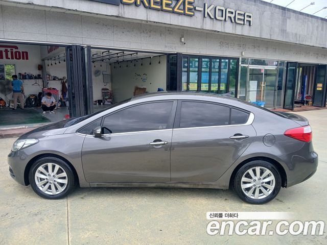 Kia K3 2013 — photo 6