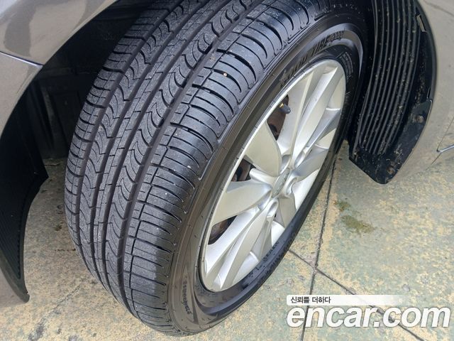 Kia K3 2013 — photo 17