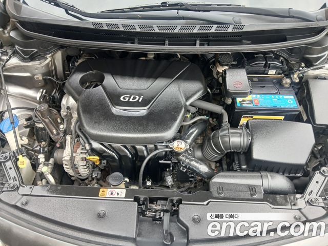 Kia K3 2013 — photo 19