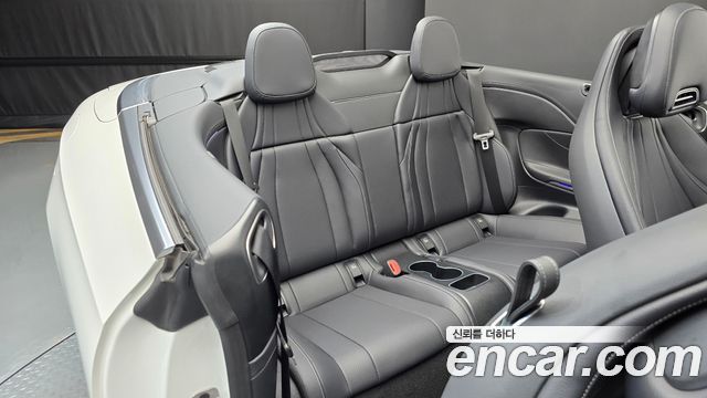 Mercedes-Benz CLE-Class 2025 — photo 17