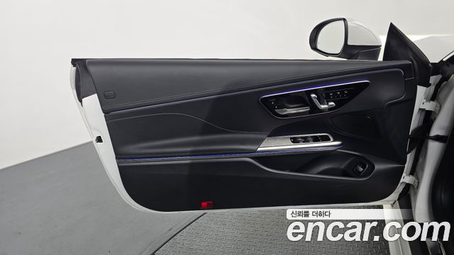 Mercedes-Benz CLE-Class 2025 — photo 14