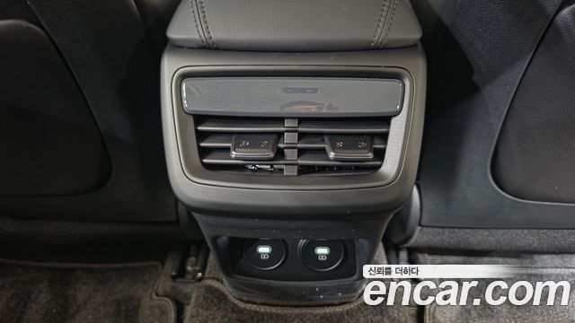 Kia K8 2025 — photo 39