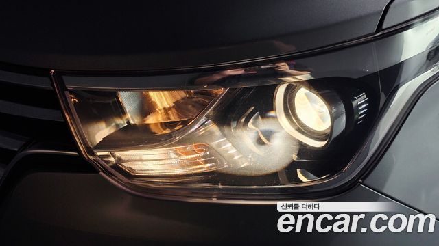 Hyundai Starex 2019 — photo 8