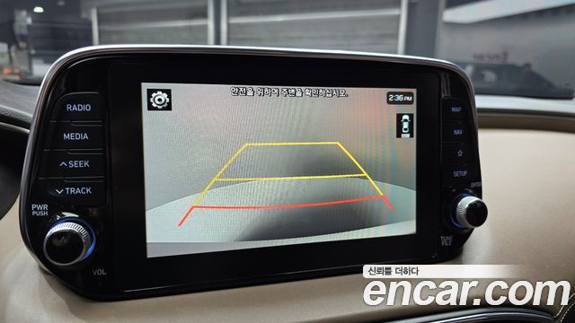 Hyundai Santafe 2020 — photo 21