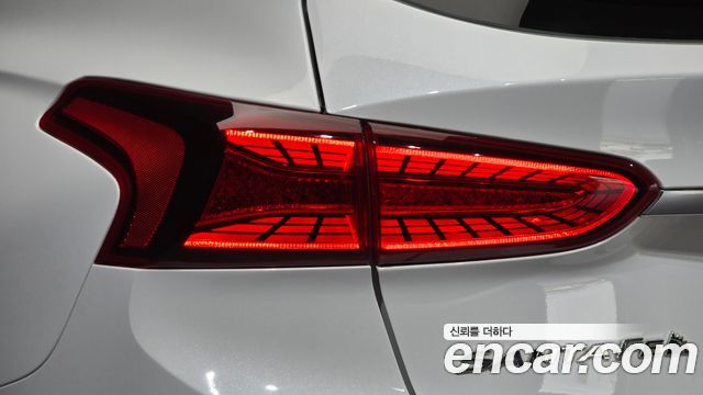 Hyundai Santafe 2020 — photo 9