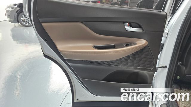 Hyundai Santafe 2020 — photo 15