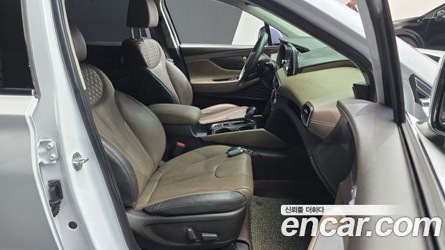 Hyundai Santafe 2020 — photo 16
