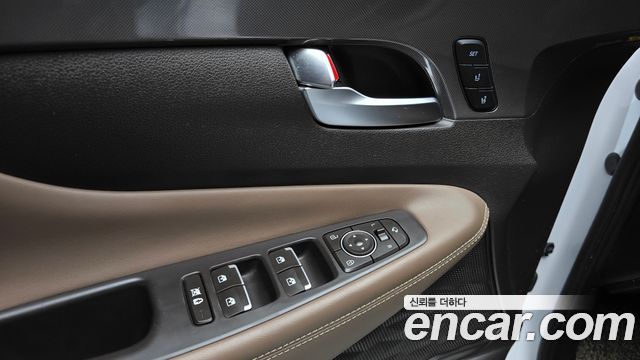Hyundai Santafe 2020 — photo 30