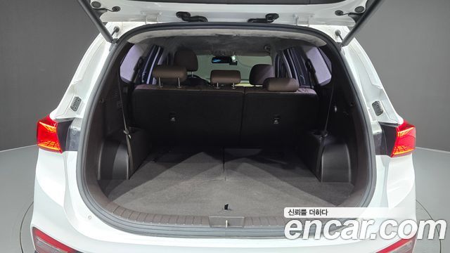 Hyundai Santafe 2020 — photo 34