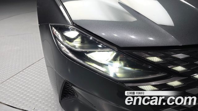 Hyundai Grandeur 2023 — photo 8