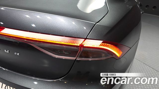 Hyundai Grandeur 2023 — photo 9