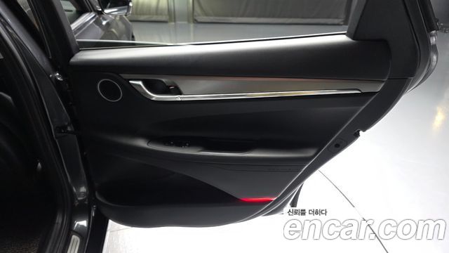 Hyundai Grandeur 2023 — photo 15