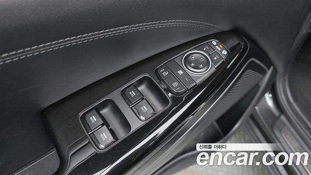 Kia K7 2021 — photo 11