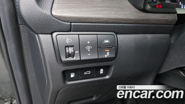 Kia K7 2021 — photo 12