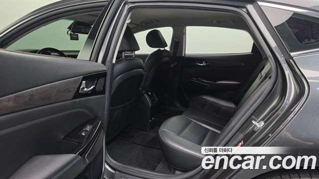 Kia K7 2021 — photo 16