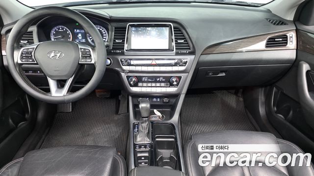 Hyundai Sonata 2019 — photo 10