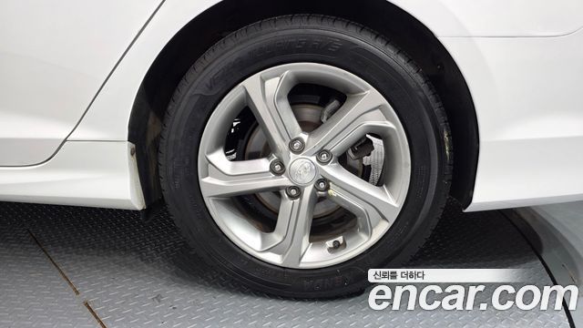 Hyundai Sonata 2019 — photo 7