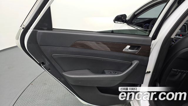 Hyundai Sonata 2019 — photo 15