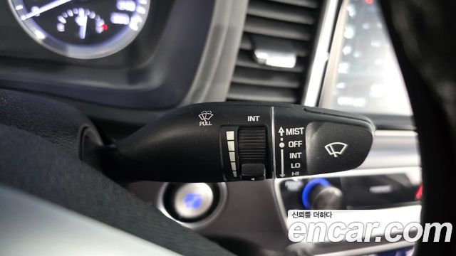 Hyundai Sonata 2019 — photo 28