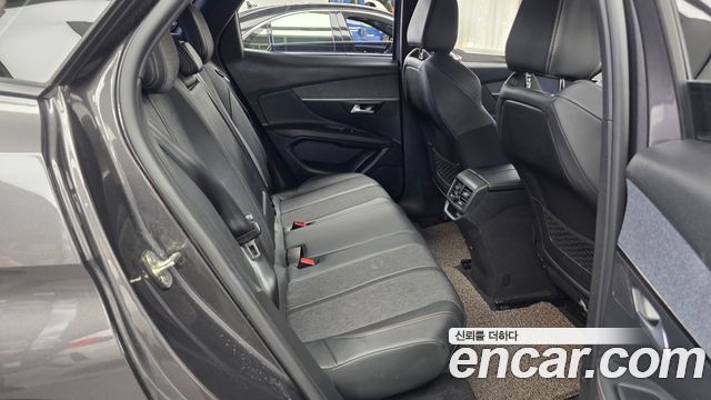 Peugeot 3008 2019 — photo 18