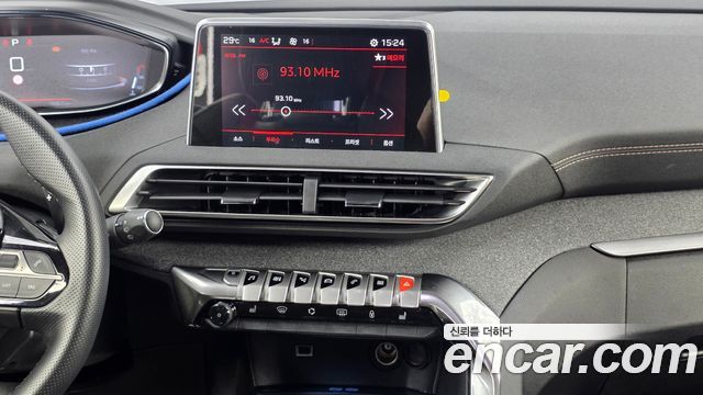 Peugeot 3008 2019 — photo 20