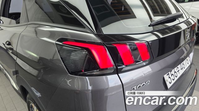 Peugeot 3008 2019 — photo 9