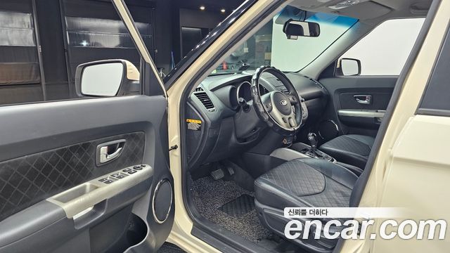 Kia Soul 2012 — photo 13