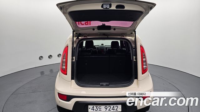 Kia Soul 2012 — photo 26