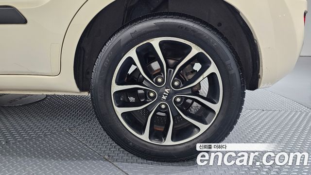 Kia Soul 2012 — photo 7