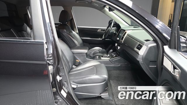 KG Mobility Rexton 2018 — photo 17