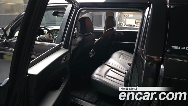 KG Mobility Rexton 2018 — photo 16