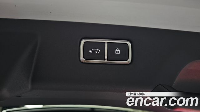 Kia EV9 2024 — photo 31