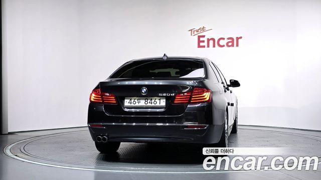BMW 5-Series 2014 — photo 4