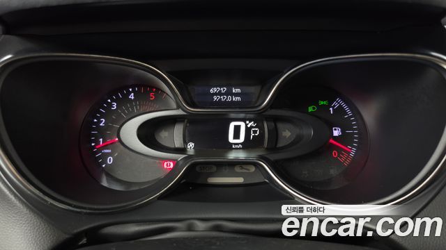 Renault Korea QM3 2018 — photo 11