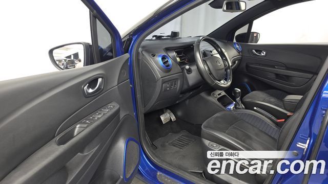 Renault Korea QM3 2018 — photo 13