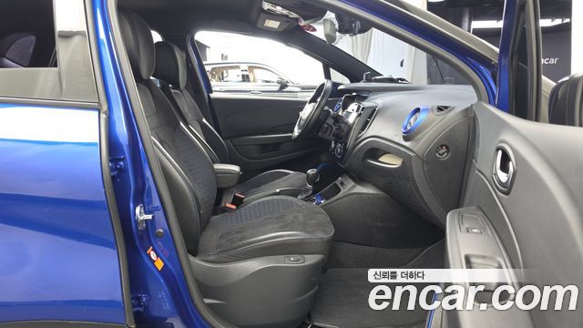 Renault Korea QM3 2018 — photo 17