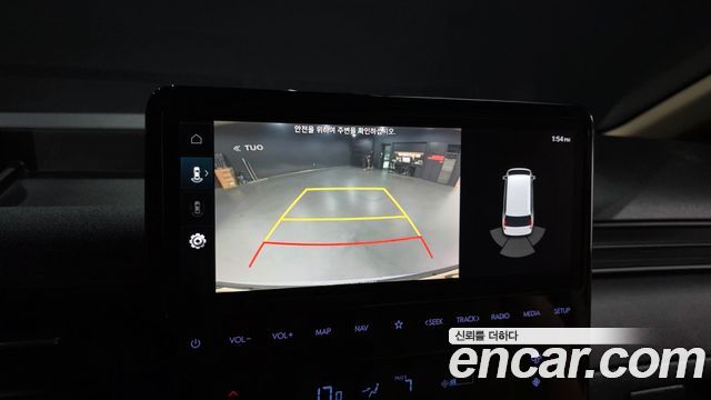 Hyundai Staria 2022 — photo 16