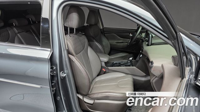 Hyundai Santafe 2019 — photo 12