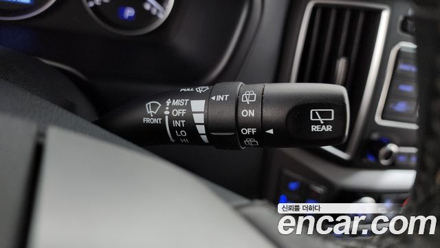 Hyundai Starex 2019 — photo 23