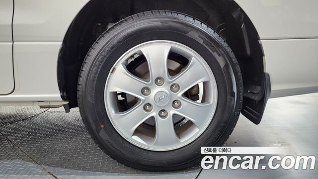 Hyundai Starex 2019 — photo 7