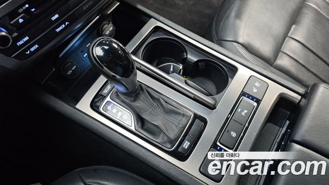 Hyundai Genesis 2015 — photo 12