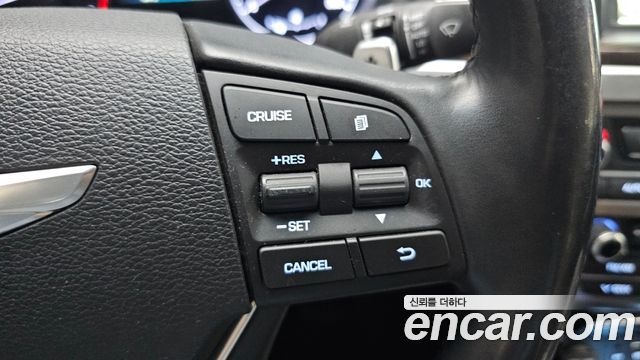 Hyundai Genesis 2015 — photo 22