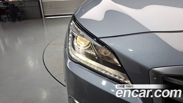 Hyundai Genesis 2015 — photo 8