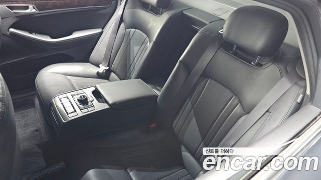 Hyundai Genesis 2015 — photo 30