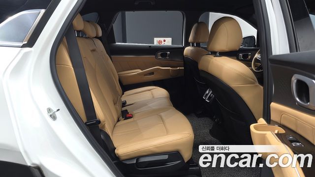 Kia Sorento 2022 — photo 18