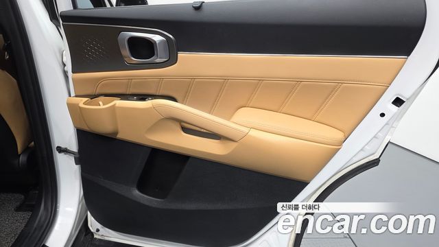 Kia Sorento 2022 — photo 15
