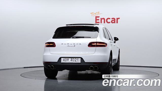 Porsche Macan 2017 — photo 4