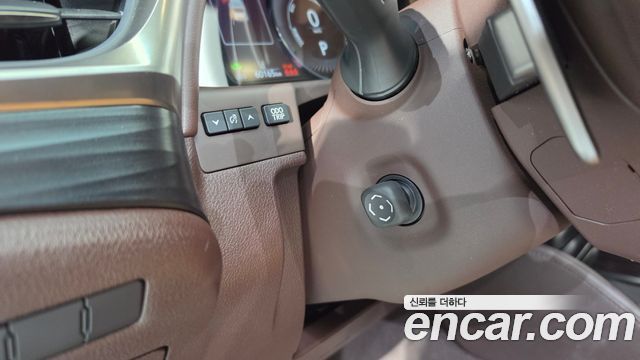 Lexus ES 2021 — photo 40